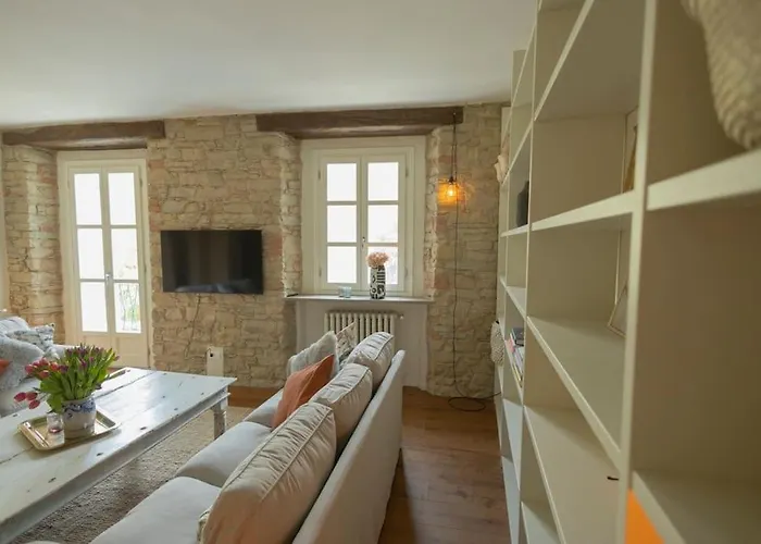 Del Martello Piemonte With Pool! *